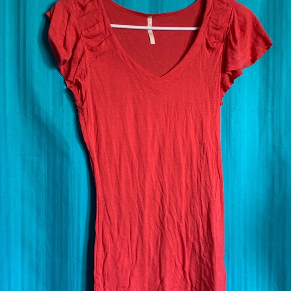 Basic pink Tshirt - Picture 1 of 4